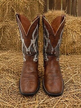 Ariat Nighthawk Western Boots Men’s 9EE Wide Square Toe Brown Leather EUC